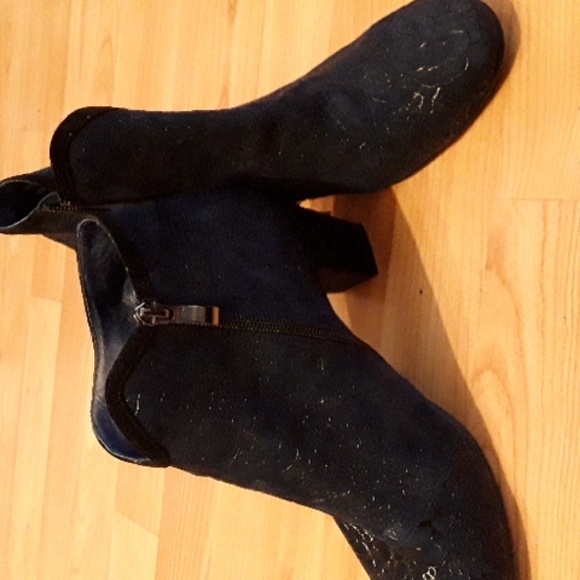 Navy black django and juliette ankle boots - Picture 4 of 10